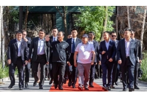 吉尔吉斯共和国总理阿·扎帕罗夫到访c7游戏官网·(中国)官方网站c7游戏官网·(中国)官方网站
